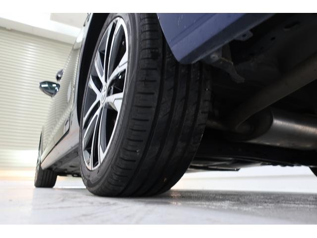 ゴルフヴァリアント ＴＳＩ　コンフォートライン　マイスター　ＬＥＤヘッドランプ　大型デジタルメーター　純正ナビＴＶ　バックカメラ　ブラインドスポットディテクション　ＡＣＣ　１７インチ１０本スポーク純正ホイール　スマートキー　プッシュスタート　記録簿　スペアキー（65枚目）