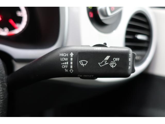 ザ・ビートル ミルク　ワンオーナー　２５０台限定特別仕様車　純正ナビＴＶ　バックカメラ　スマートキー　パークディスタンスコントロール　ＨＩＤヘッドランプ　１７インチ純正ホイール　オートエアコン　スペアキー　記録簿（27枚目）