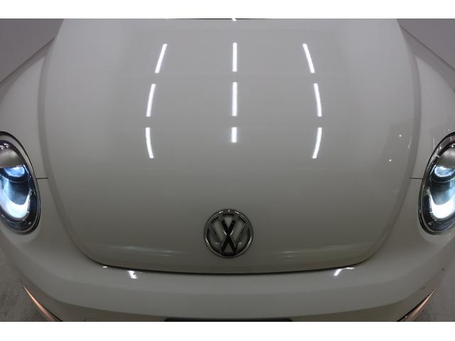 ザ・ビートル ミルク　ワンオーナー　２５０台限定特別仕様車　純正ナビＴＶ　バックカメラ　スマートキー　パークディスタンスコントロール　ＨＩＤヘッドランプ　１７インチ純正ホイール　オートエアコン　スペアキー　記録簿（46枚目）