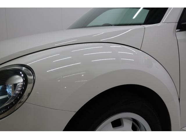 ザ・ビートル ミルク　ワンオーナー　２５０台限定特別仕様車　純正ナビＴＶ　バックカメラ　スマートキー　パークディスタンスコントロール　ＨＩＤヘッドランプ　１７インチ純正ホイール　オートエアコン　スペアキー　記録簿（54枚目）