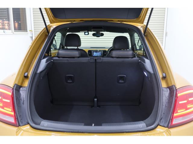 ザ・ビートル デューン　５００台限定特別仕様車　純正ナビＴＶ　バックカメラ　ＨＩＤヘッドランプ　スマートキー　禁煙車　記録簿　パークディスタンスコントロール　クルーズコントロール　リアスポイラー　１８インチ純正ホイール（44枚目）