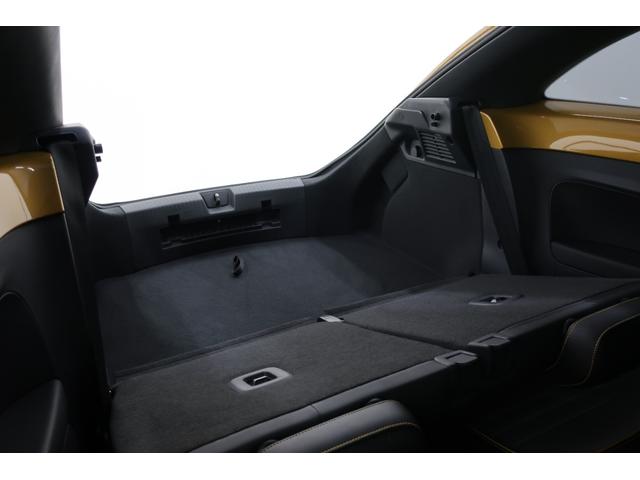 ザ・ビートル デューン　５００台限定特別仕様車　純正ナビＴＶ　バックカメラ　ＨＩＤヘッドランプ　スマートキー　禁煙車　記録簿　パークディスタンスコントロール　クルーズコントロール　リアスポイラー　１８インチ純正ホイール（46枚目）