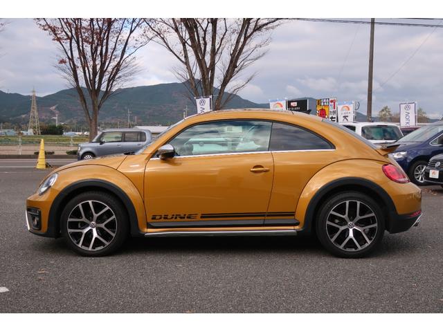 ザ・ビートル デューン　５００台限定特別仕様車　純正ナビＴＶ　バックカメラ　ＨＩＤヘッドランプ　スマートキー　禁煙車　記録簿　パークディスタンスコントロール　クルーズコントロール　リアスポイラー　１８インチ純正ホイール（76枚目）