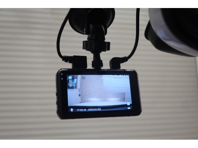 ザ・ビートル デザインレザーパッケージ　新品ナビ取付Ｐａｎａｓｏｎｉｃ　ＣＮ－ＣＥ０１Ｄ　ナビＴＶ　バックカメラ　黒革シート　シートヒーター　ＥＴＣ　ドライブレコーダー　ＨＩＤヘッドランプ　　オートエアコン　１７インチ純正アルミホイール（38枚目）