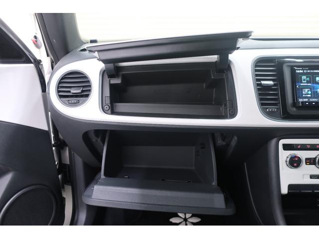 ザ・ビートル デザインレザーパッケージ　新品ナビ取付Ｐａｎａｓｏｎｉｃ　ＣＮ－ＣＥ０１Ｄ　ナビＴＶ　バックカメラ　黒革シート　シートヒーター　ＥＴＣ　ドライブレコーダー　ＨＩＤヘッドランプ　　オートエアコン　１７インチ純正アルミホイール（39枚目）