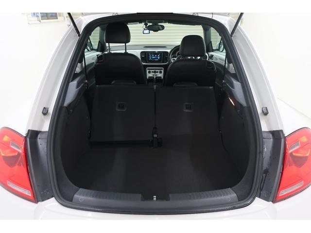 ザ・ビートル デザインレザーパッケージ　新品ナビ取付Ｐａｎａｓｏｎｉｃ　ＣＮ－ＣＥ０１Ｄ　ナビＴＶ　バックカメラ　黒革シート　シートヒーター　ＥＴＣ　ドライブレコーダー　ＨＩＤヘッドランプ　　オートエアコン　１７インチ純正アルミホイール（44枚目）