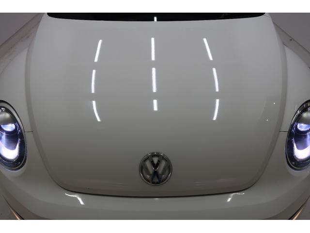 ザ・ビートル デザインレザーパッケージ　新品ナビ取付Ｐａｎａｓｏｎｉｃ　ＣＮ－ＣＥ０１Ｄ　ナビＴＶ　バックカメラ　黒革シート　シートヒーター　ＥＴＣ　ドライブレコーダー　ＨＩＤヘッドランプ　　オートエアコン　１７インチ純正アルミホイール（49枚目）