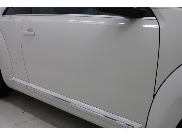 ザ・ビートル デザインレザーパッケージ　新品ナビ取付Ｐａｎａｓｏｎｉｃ　ＣＮ－ＣＥ０１Ｄ　ナビＴＶ　バックカメラ　黒革シート　シートヒーター　ＥＴＣ　ドライブレコーダー　ＨＩＤヘッドランプ　　オートエアコン　１７インチ純正アルミホイール（52枚目）