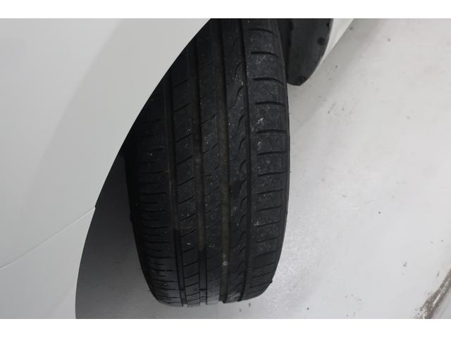 ザ・ビートル デザインレザーパッケージ　新品ナビ取付Ｐａｎａｓｏｎｉｃ　ＣＮ－ＣＥ０１Ｄ　ナビＴＶ　バックカメラ　黒革シート　シートヒーター　ＥＴＣ　ドライブレコーダー　ＨＩＤヘッドランプ　　オートエアコン　１７インチ純正アルミホイール（68枚目）