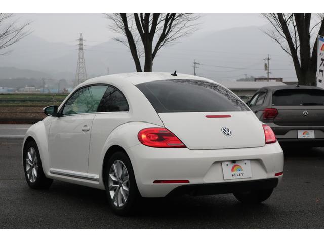 ザ・ビートル デザインレザーパッケージ　新品ナビ取付Ｐａｎａｓｏｎｉｃ　ＣＮ－ＣＥ０１Ｄ　ナビＴＶ　バックカメラ　黒革シート　シートヒーター　ＥＴＣ　ドライブレコーダー　ＨＩＤヘッドランプ　　オートエアコン　１７インチ純正アルミホイール（75枚目）