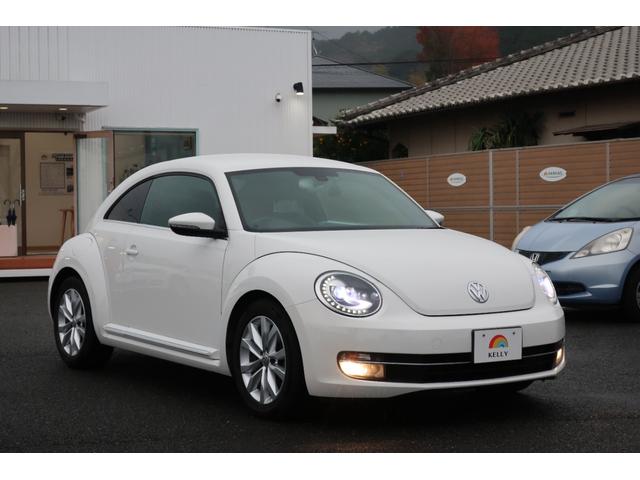 ザ・ビートル デザインレザーパッケージ　新品ナビ取付Ｐａｎａｓｏｎｉｃ　ＣＮ－ＣＥ０１Ｄ　ナビＴＶ　バックカメラ　黒革シート　シートヒーター　ＥＴＣ　ドライブレコーダー　ＨＩＤヘッドランプ　　オートエアコン　１７インチ純正アルミホイール（79枚目）