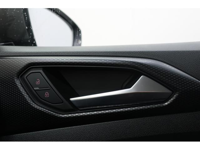 T-クロス TSI アクティブ オールインセーフティ LEDヘッドランプ バックカメラ ドライブレコーダー ACC 純正ナビ AppConnect ETC2.0 スペアキー 16インチ純正ホイール スマートキー ルーフレール 禁煙車(32枚目)