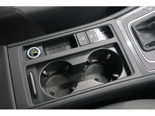 ゴルフヴァリアント TDI コンフォートライン マイスター 大型デジタルメーター ブラインドスポットディテクション 前後センサー LEDヘッドランプ 純正ナビTV バックカメラ ETC2.0 スマートキー プッシュスタート 17インチ純正ホイール(21枚目)