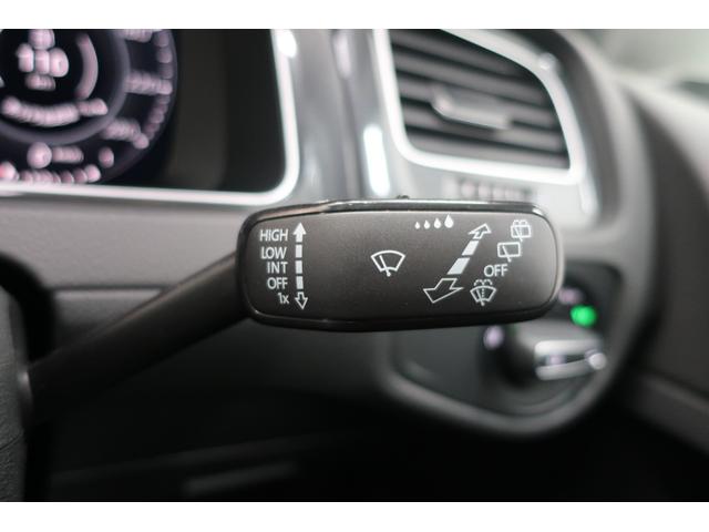 ゴルフヴァリアント TDI コンフォートライン マイスター 大型デジタルメーター ブラインドスポットディテクション 前後センサー LEDヘッドランプ 純正ナビTV バックカメラ ETC2.0 スマートキー プッシュスタート 17インチ純正ホイール(26枚目)