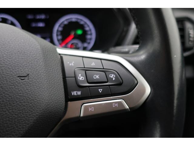 �t�H���N�X���[�Q���́A�����ȎԂł��낤�Ƒ傫�ȎԂł��낤�ƁA�i���ƈ��S���Ɉ�؂̑Ë������܂���B�N���X�𒴂����{�f�B�����A�d���ȃh�A�̕܂艹�́A���ׂĂ̎Ԏ�ɋ��ʂ���h�邬�Ȃ��i���̏؂ł��B