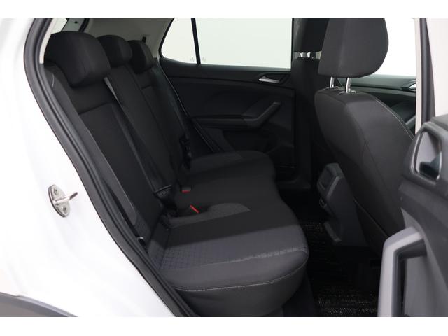 �t�H���N�X���[�Q���́A���x�������̃h�C�c�A�A�E�g�o�[���œO��I�ɒb��������Ă��܂����B������ł̈��|�I�Ȉ��萫�ƗD�ꂽ���s���\�́A�ߍ��Ȋ��Ő��܂ꂽ�u�v�Ԃ����E���̃h���C�o�[�ɑI�΂�闝�R�ł��B