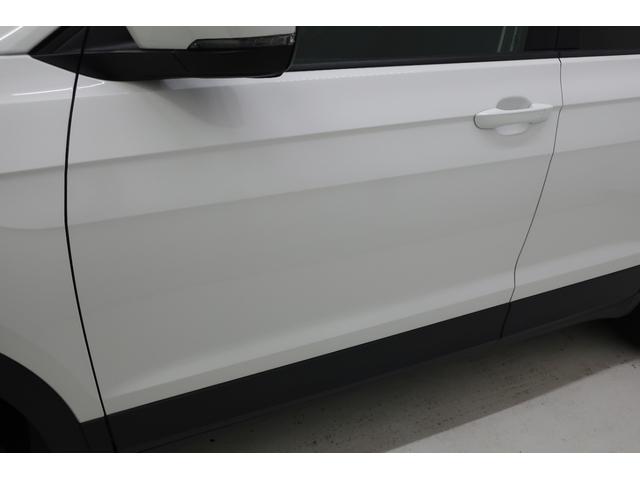 �t�H���N�X���[�Q���́A�����ȎԂł��낤�Ƒ傫�ȎԂł��낤�ƁA�i���ƈ��S���Ɉ�؂̑Ë������܂���B�N���X�𒴂����{�f�B�����A�d���ȃh�A�̕܂艹�́A���ׂĂ̎Ԏ�ɋ��ʂ���h�邬�Ȃ��i���̏؂ł��B