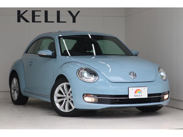 ザ・ビートル デザインレザーパッケージ　黒革シート　シートヒーター　純正ナビＴＶ　バックカメラ　Ｂｌｕｅｔｏｏｔｈ　クルーズコントロール　ＥＴＣ　１７インチ純正ホイール　スペアキー　禁煙車　ＨＩＤヘッドランプ　ＵＳＢ接続ケーブル（9枚目）