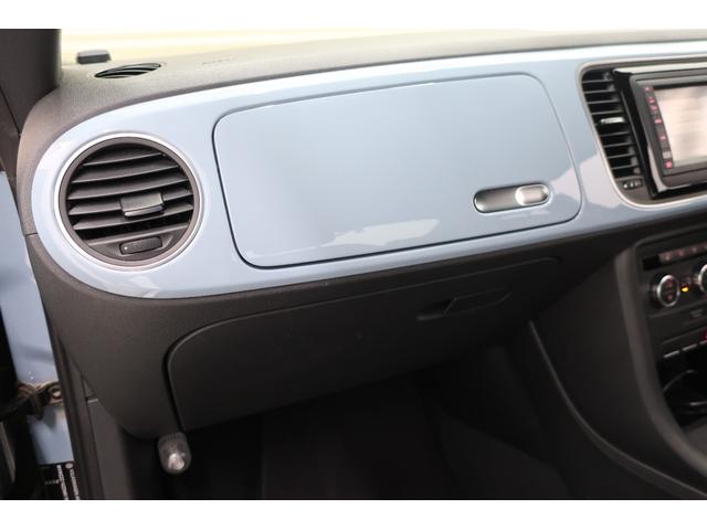 ザ・ビートル デザインレザーパッケージ　黒革シート　シートヒーター　純正ナビＴＶ　バックカメラ　Ｂｌｕｅｔｏｏｔｈ　クルーズコントロール　ＥＴＣ　１７インチ純正ホイール　スペアキー　禁煙車　ＨＩＤヘッドランプ　ＵＳＢ接続ケーブル（33枚目）