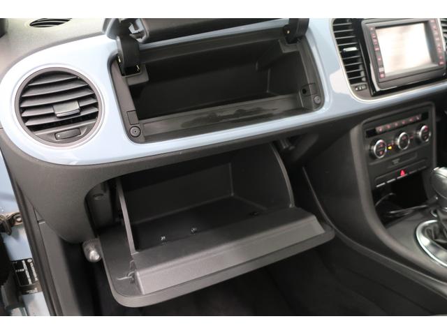 ザ・ビートル デザインレザーパッケージ　黒革シート　シートヒーター　純正ナビＴＶ　バックカメラ　Ｂｌｕｅｔｏｏｔｈ　クルーズコントロール　ＥＴＣ　１７インチ純正ホイール　スペアキー　禁煙車　ＨＩＤヘッドランプ　ＵＳＢ接続ケーブル（34枚目）