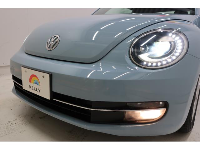 ザ・ビートル デザインレザーパッケージ　黒革シート　シートヒーター　純正ナビＴＶ　バックカメラ　Ｂｌｕｅｔｏｏｔｈ　クルーズコントロール　ＥＴＣ　１７インチ純正ホイール　スペアキー　禁煙車　ＨＩＤヘッドランプ　ＵＳＢ接続ケーブル（50枚目）