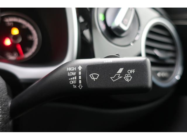 ザ・ビートル デザインレザーパッケージ　黒革シート　シートヒーター　社外ナビＴＶ　バックカメラ　ＥＴＣ　保証書　スペアキー　ＵＳＢ接続ケーブル　クルーズコントロール　パドルシフト　オートエアコン　１７インチ純正ホイール　ステアリングスイッチ（27枚目）