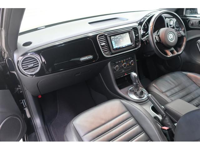 ザ・ビートル デザインレザーパッケージ　黒革シート　シートヒーター　社外ナビＴＶ　バックカメラ　ＥＴＣ　保証書　スペアキー　ＵＳＢ接続ケーブル　クルーズコントロール　パドルシフト　オートエアコン　１７インチ純正ホイール　ステアリングスイッチ（38枚目）