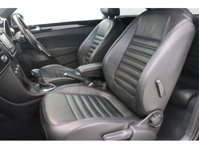 ザ・ビートル デザインレザーパッケージ　黒革シート　シートヒーター　社外ナビＴＶ　バックカメラ　ＥＴＣ　保証書　スペアキー　ＵＳＢ接続ケーブル　クルーズコントロール　パドルシフト　オートエアコン　１７インチ純正ホイール　ステアリングスイッチ（41枚目）