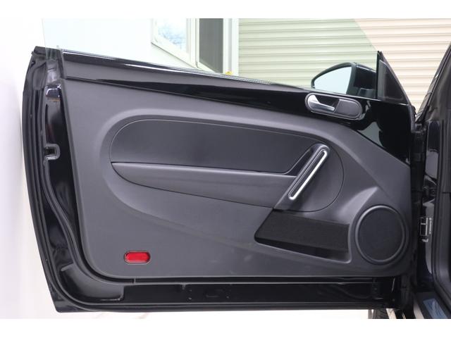 �t�H���N�X���[�Q���̓C���^�[�i�V���i���E�G���W���E�J�[�E�I�u�E�U�E�C���[����{�J�[�E�I�u�E�U�E�C���[�Ȃǐ��E�ł����{�ł������]�����󂯂Ă��܂��B�A���Ԃ����߂ĂƂ������ɑ����I�΂�Ă��܂��I