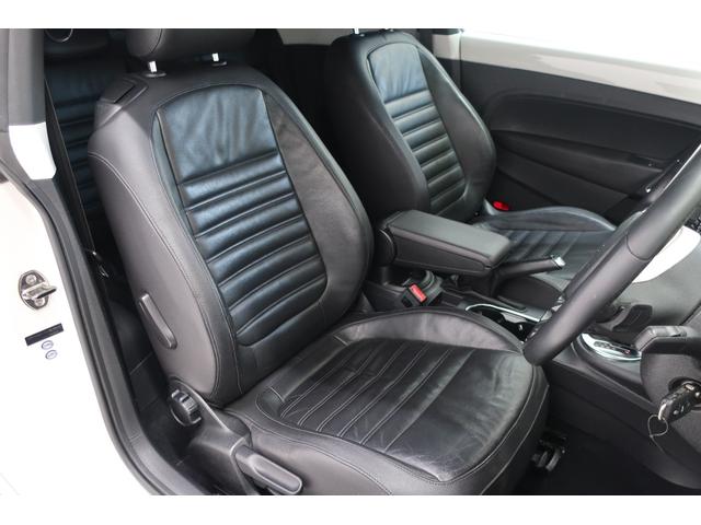 �t�H���N�X���[�Q���́A�����ȎԂł��낤�Ƒ傫�ȎԂł��낤�ƁA�i���ƈ��S���Ɉ�؂̑Ë������܂���B�N���X�𒴂����{�f�B�����A�d���ȃh�A�̕܂艹�́A���ׂĂ̎Ԏ�ɋ��ʂ���h�邬�Ȃ��i���̏؂ł��B