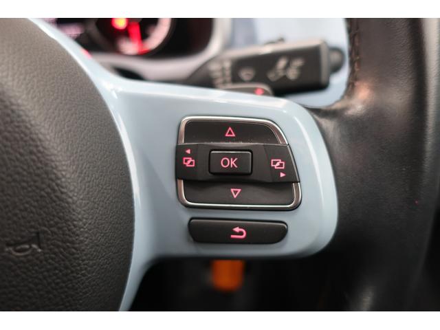 �t�H���N�X���[�Q���́A�����ȎԂł��낤�Ƒ傫�ȎԂł��낤�ƁA�i���ƈ��S���Ɉ�؂̑Ë������܂���B�N���X�𒴂����{�f�B�����A�d���ȃh�A�̕܂艹�́A���ׂĂ̎Ԏ�ɋ��ʂ���h�邬�Ȃ��i���̏؂ł��B