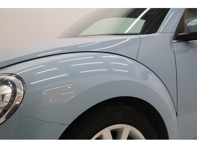 �t�H���N�X���[�Q���́A���x�������̃h�C�c�A�A�E�g�o�[���œO��I�ɒb��������Ă��܂����B������ł̈��|�I�Ȉ��萫�ƗD�ꂽ���s���\�́A�ߍ��Ȋ��Ő��܂ꂽ�u�v�Ԃ����E���̃h���C�o�[�ɑI�΂�闝�R�ł��B