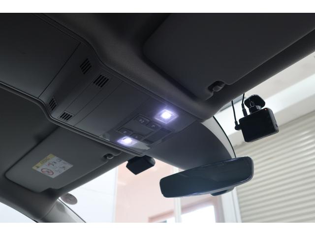 ���X�ɂ͒��ÎԔ̔��m�̎��i�ۗL�҂��ݐЂ��Ă���܂��B���ÎԂɊւ���m���Ȓm�������v�����A���q�l�̋^���s�����������A�����Ȏ��_����œK�Ȉ��I�т�S�͂ŃT�|�[�g�������܂��B���S���Ă��C�����������B