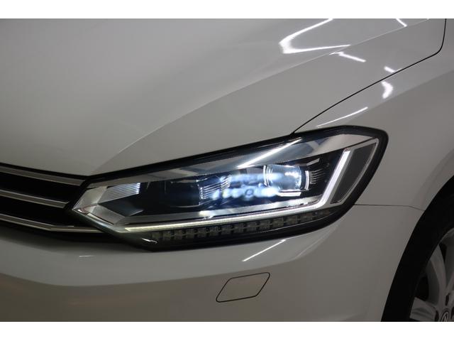 �t�H���N�X���[�Q���́A�����ȎԂł��낤�Ƒ傫�ȎԂł��낤�ƁA�i���ƈ��S���Ɉ�؂̑Ë������܂���B�N���X�𒴂����{�f�B�����A�d���ȃh�A�̕܂艹�́A���ׂĂ̎Ԏ�ɋ��ʂ���h�邬�Ȃ��i���̏؂ł��B