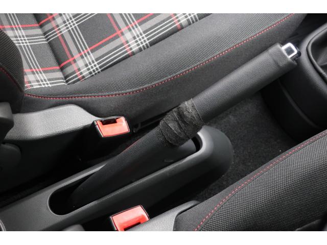 ���S���ĎԑI�т��ł���悤�A���Ђɂ͎��i�ۗL�҂��ݐЂ��Ă��܂��B���m�������X�^�b�t���A�ԗ��R���f�B�V�������������`�F�b�N���A���w������A�t�^�[�T�|�[�g�܂Ŕ[���̂������ԑI�т��T�|�[�g�������܂��B