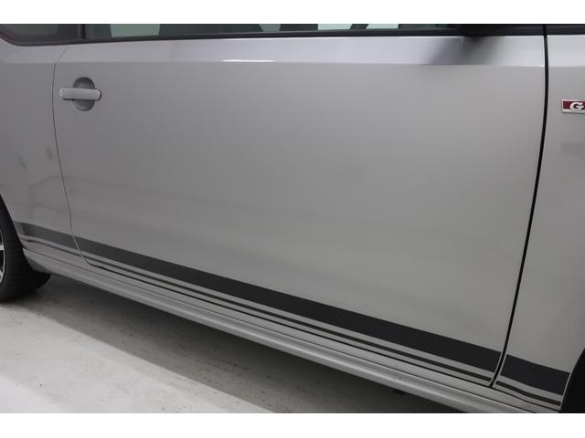 �t�H���N�X���[�Q���́A�����ȎԂł��낤�Ƒ傫�ȎԂł��낤�ƁA�i���ƈ��S���Ɉ�؂̑Ë������܂���B�N���X�𒴂����{�f�B�����A�d���ȃh�A�̕܂艹�́A���ׂĂ̎Ԏ�ɋ��ʂ���h�邬�Ȃ��i���̏؂ł��B