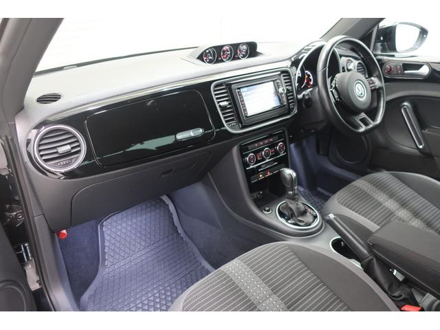 ザ・ビートル ターボ　サンルーフ　クールスターパッケージ　純正ナビＴＶ　３連メーター　Ｂｌｕｅｔｏｏｔｈ　スマートキー　プッシュスタート　ＥＴＣ　ＵＳＢ接続ケーブル　オートライト　オートエアコン　ステアリングスイッチ（30枚目）