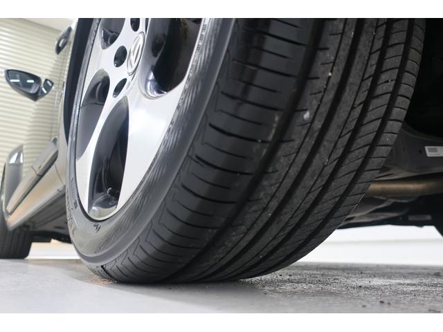 ザ・ビートル ターボ　サンルーフ　クールスターパッケージ　純正ナビＴＶ　３連メーター　Ｂｌｕｅｔｏｏｔｈ　スマートキー　プッシュスタート　ＥＴＣ　ＵＳＢ接続ケーブル　オートライト　オートエアコン　ステアリングスイッチ（67枚目）