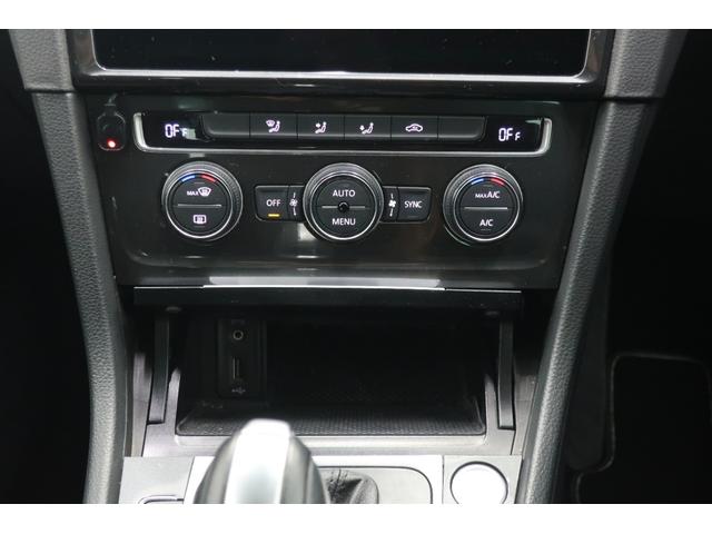 �t�H���N�X���[�Q���́A�����ȎԂł��낤�Ƒ傫�ȎԂł��낤�ƁA�i���ƈ��S���Ɉ�؂̑Ë������܂���B�N���X�𒴂����{�f�B�����A�d���ȃh�A�̕܂艹�́A���ׂĂ̎Ԏ�ɋ��ʂ���h�邬�Ȃ��i���̏؂ł��B