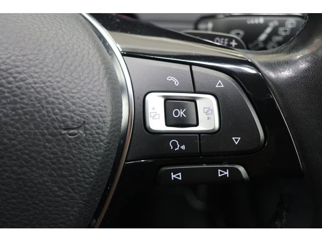 �t�H���N�X���[�Q���́A�����ȎԂł��낤�Ƒ傫�ȎԂł��낤�ƁA�i���ƈ��S���Ɉ�؂̑Ë������܂���B�N���X�𒴂����{�f�B�����A�d���ȃh�A�̕܂艹�́A���ׂĂ̎Ԏ�ɋ��ʂ���h�邬�Ȃ��i���̏؂ł��B