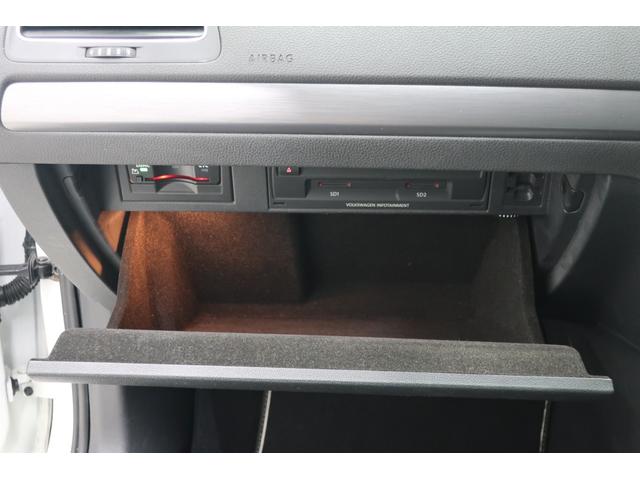 ���Ђł͓��ɂ����ԗ��͎��O�Ɏ�����s���ׂ����`�F�b�N��v���Ă���܂��B�G���W���A�~�b�V�����A�G�A�R���A���̑��ׂ����ӏ��܂Ō������s���ēW���v���Ă���܂��̂ň��S���Ă��������������I�I