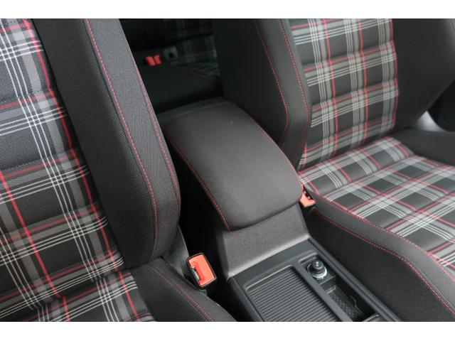 ���S���ĎԑI�т��ł���悤�A���Ђɂ͎��i�ۗL�҂��ݐЂ��Ă��܂��B���m�������X�^�b�t���A�ԗ��R���f�B�V�������������`�F�b�N���A���w������A�t�^�[�T�|�[�g�܂Ŕ[���̂������ԑI�т��T�|�[�g�������܂��B