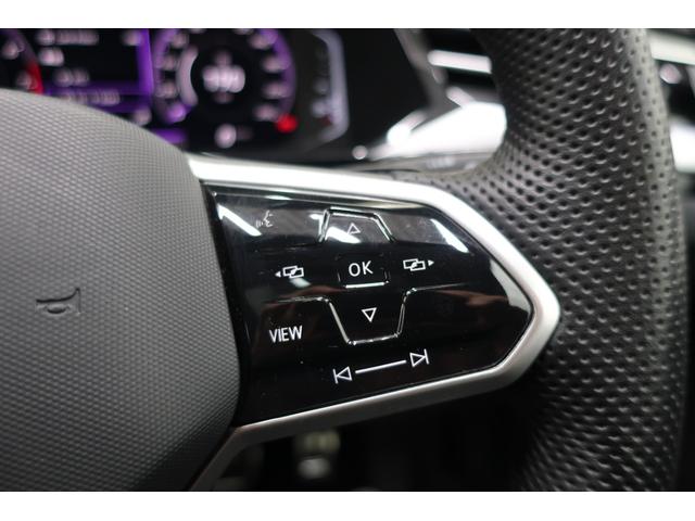 アルテオン ＴＳＩ　４モーション　Ｒラインアドバンス　ワンオーナー　パノラマスライディングルーフ　革シート　純正ナビ　バックカメラ　ＨａｒｍａｎＫａｒｄｏｎプレミアムサウンド　２０インチ純正ホイール　ＬＥＤヘッドランプ　シートヒーター　記録簿　禁煙車（28枚目）