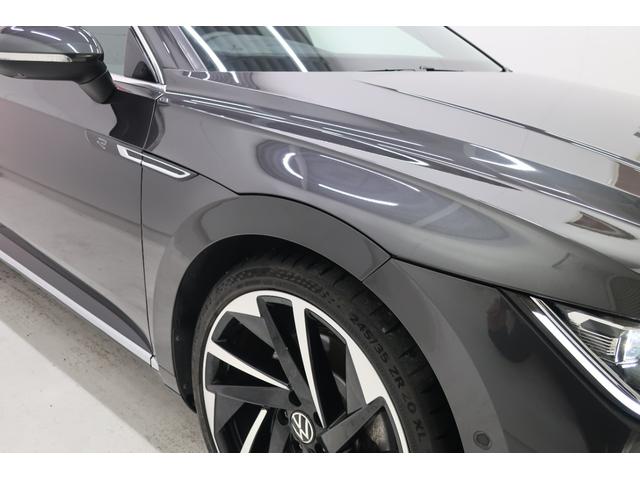 アルテオン ＴＳＩ　４モーション　Ｒラインアドバンス　ワンオーナー　パノラマスライディングルーフ　革シート　純正ナビ　バックカメラ　ＨａｒｍａｎＫａｒｄｏｎプレミアムサウンド　２０インチ純正ホイール　ＬＥＤヘッドランプ　シートヒーター　記録簿　禁煙車（51枚目）