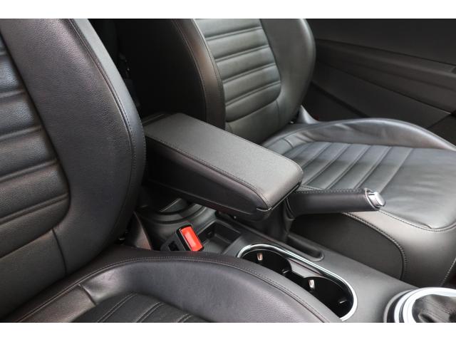 ザ・ビートル デザイン　ワンオーナー　純正ナビＴＶ　バックカメラ　黒革シート　シートヒーター　ブラインドスポットディテクション　保証書　スペアキー　禁煙車　ＥＴＣ　ＵＳＢ接続ケーブル　オートライト　クルーズコントロール（20枚目）