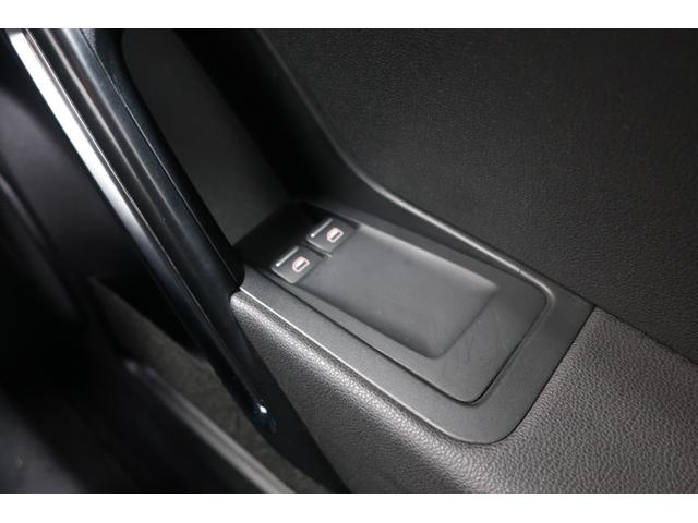 ザ・ビートル デザイン　ワンオーナー　純正ナビＴＶ　バックカメラ　黒革シート　シートヒーター　ブラインドスポットディテクション　保証書　スペアキー　禁煙車　ＥＴＣ　ＵＳＢ接続ケーブル　オートライト　クルーズコントロール（28枚目）