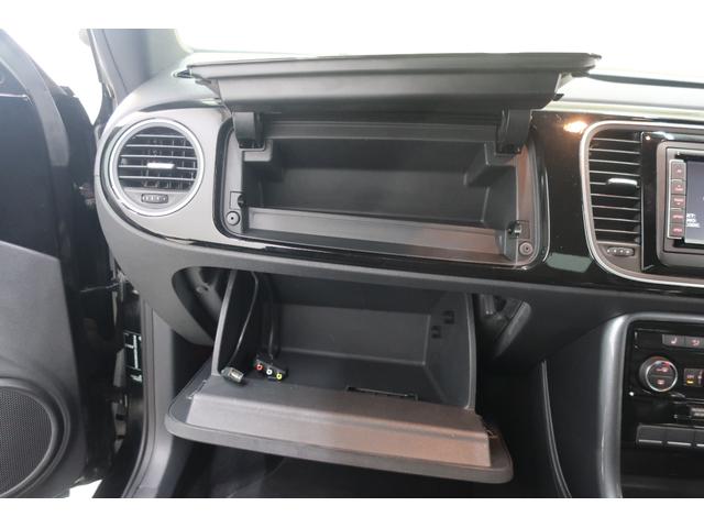 ザ・ビートル デザイン　ワンオーナー　純正ナビＴＶ　バックカメラ　黒革シート　シートヒーター　ブラインドスポットディテクション　保証書　スペアキー　禁煙車　ＥＴＣ　ＵＳＢ接続ケーブル　オートライト　クルーズコントロール（33枚目）