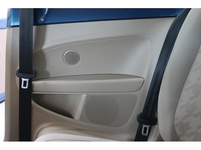 ザ・ビートル デザイン　ブラインドスポットディテクション　ＨＩＤヘッドランプ　純正ナビＴＶ　バックカメラ　ＥＴＣ　前後ドライブレコーダー　１６インチ純正ホイール　記録簿　スペアキー　禁煙車　スマートキー　プッシュスタート（73枚目）