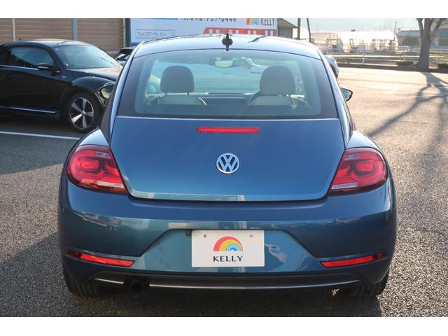 ザ・ビートル デザイン　ブラインドスポットディテクション　ＨＩＤヘッドランプ　純正ナビＴＶ　バックカメラ　ＥＴＣ　前後ドライブレコーダー　１６インチ純正ホイール　記録簿　スペアキー　禁煙車　スマートキー　プッシュスタート（78枚目）