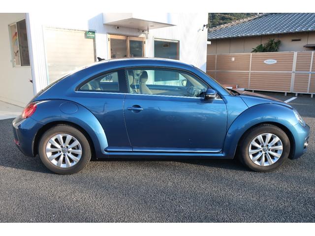 ザ・ビートル デザイン　ブラインドスポットディテクション　ＨＩＤヘッドランプ　純正ナビＴＶ　バックカメラ　ＥＴＣ　前後ドライブレコーダー　１６インチ純正ホイール　記録簿　スペアキー　禁煙車　スマートキー　プッシュスタート（80枚目）